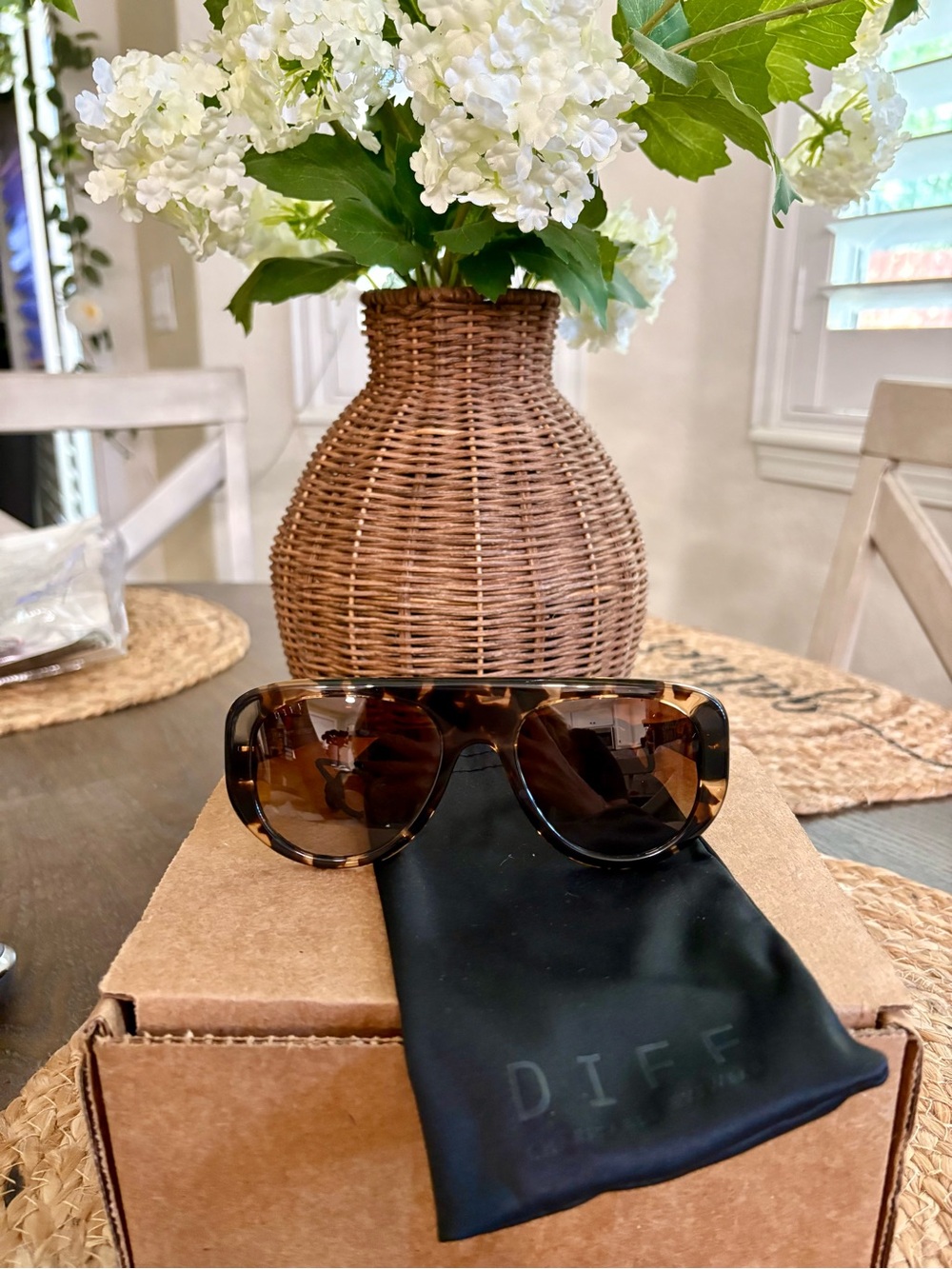 Diff Eyewear Tortoiseshell Shield Sunglasses with Brown Lenses
